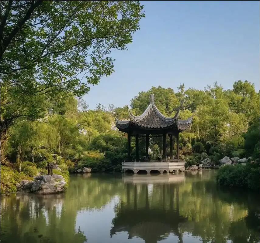 城阳区操控餐饮有限公司